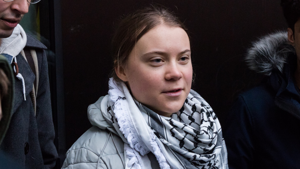 Greta Thunberg chama proposta da COP29 de 'completo desastre' e 'sentença de morte'